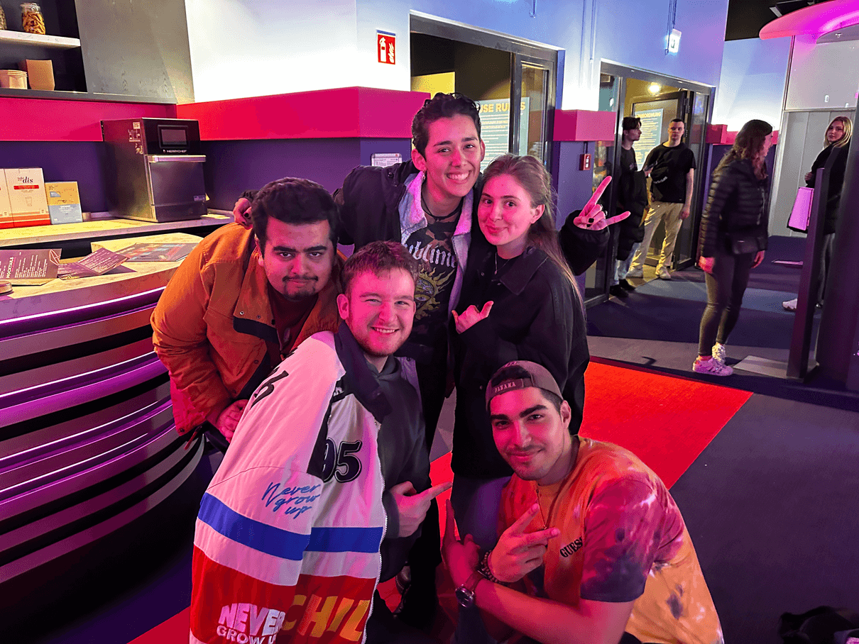UE Image