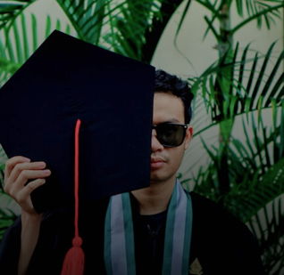 Bachelor&rsquo;s Degree