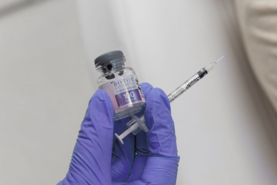 Botox vial and syringe